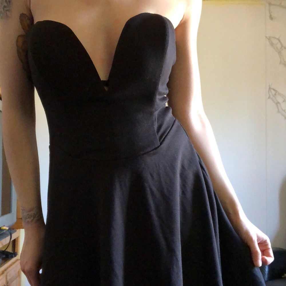 Black sweetheart dress // size Large